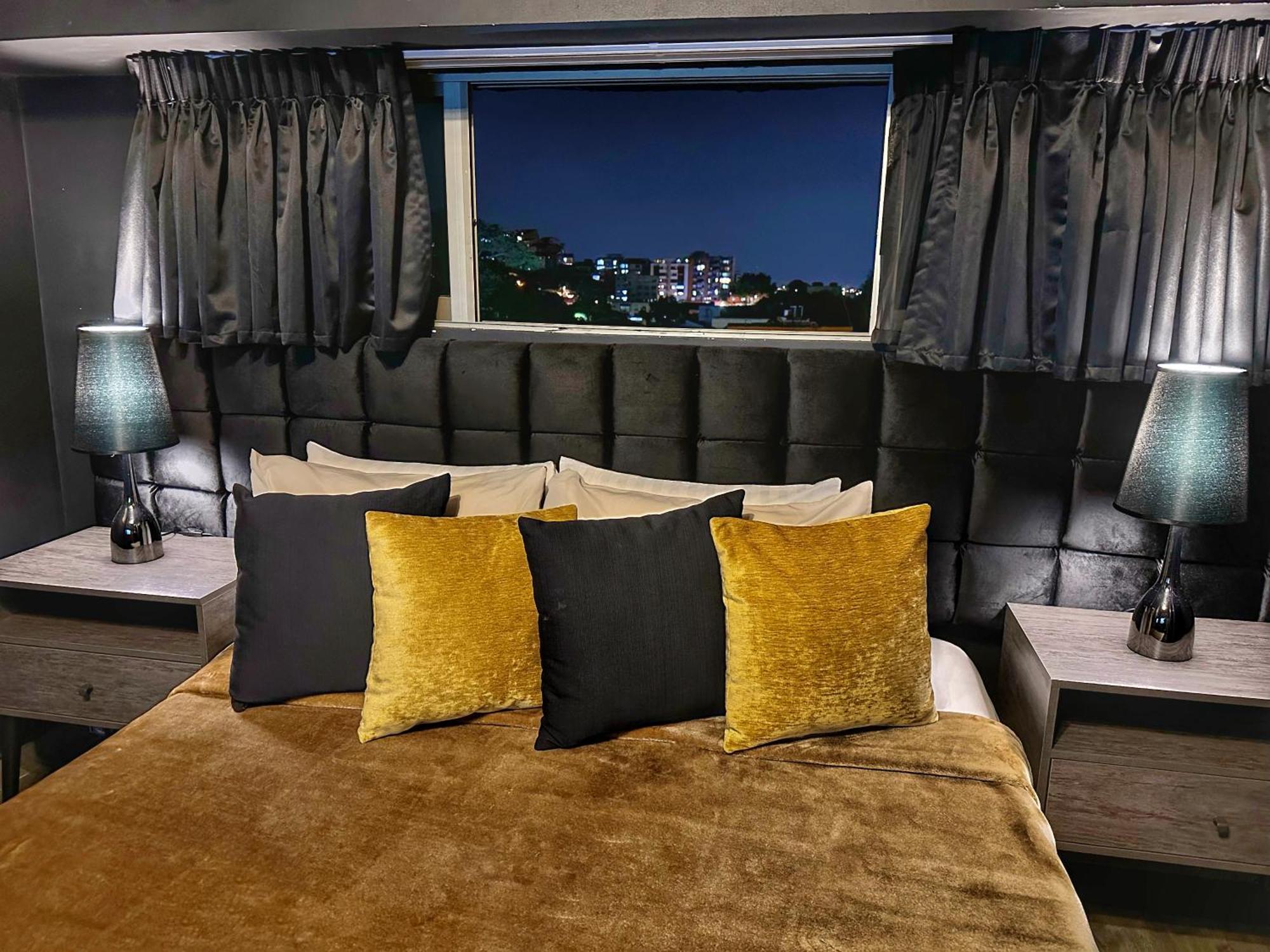 Hotel Osve Boutique Калі Екстер'єр фото